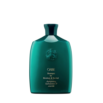 Shampoo Hidratante y Disciplinante para Cabello muy Seco, Ondulados o Rizados Moisture And Control ORIBE 250ml